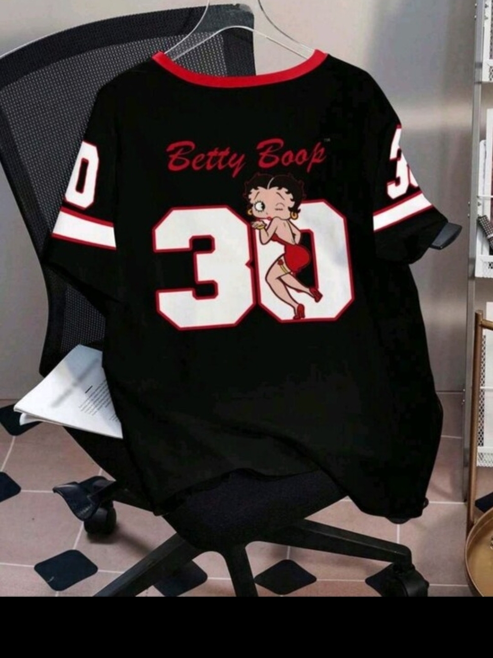PRICE DROP 👇🏼 Betty Boop Black and Red Graphic Sports Jersey Top - Picture 2 of 2